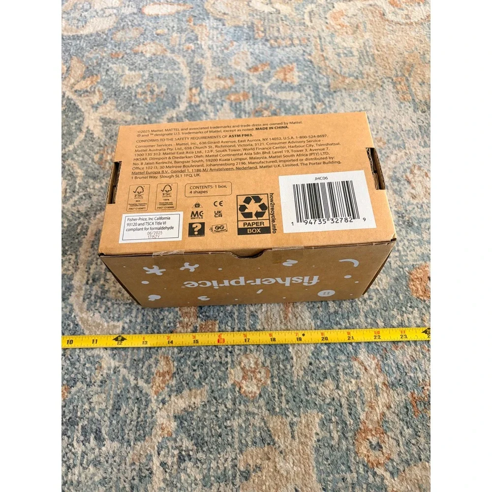Fisher-Price‎ Wood Montessori Toy Object Permanence Box Sort & Find